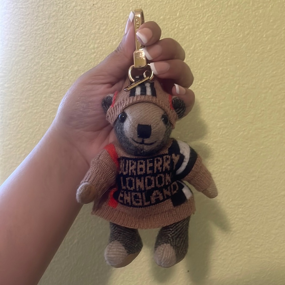 Burberry bear keychain